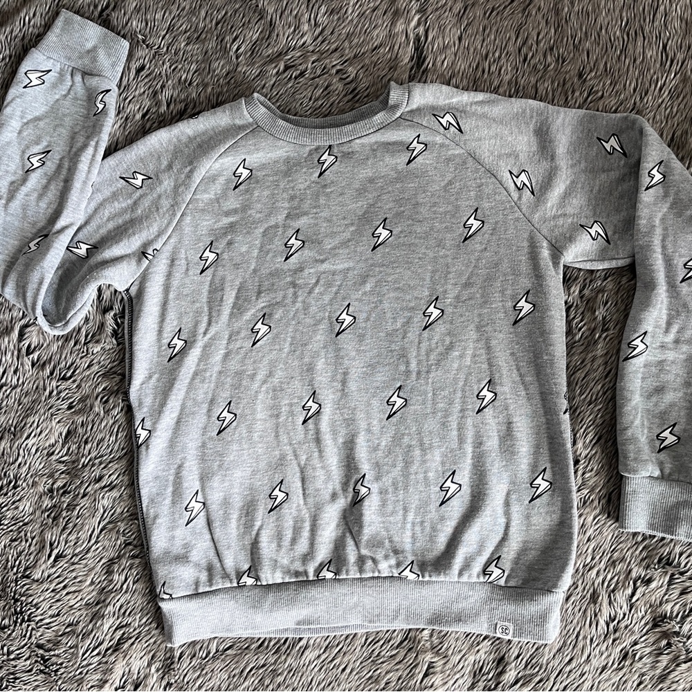 Sovereign Code Boys' Gray Fleece Sweatshirt size Large 14-16